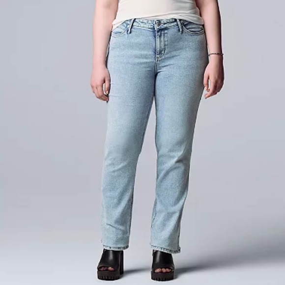 women's relaxed straight-leg jeans from Simply Vera Vera Wang. - Picture 1 of 5